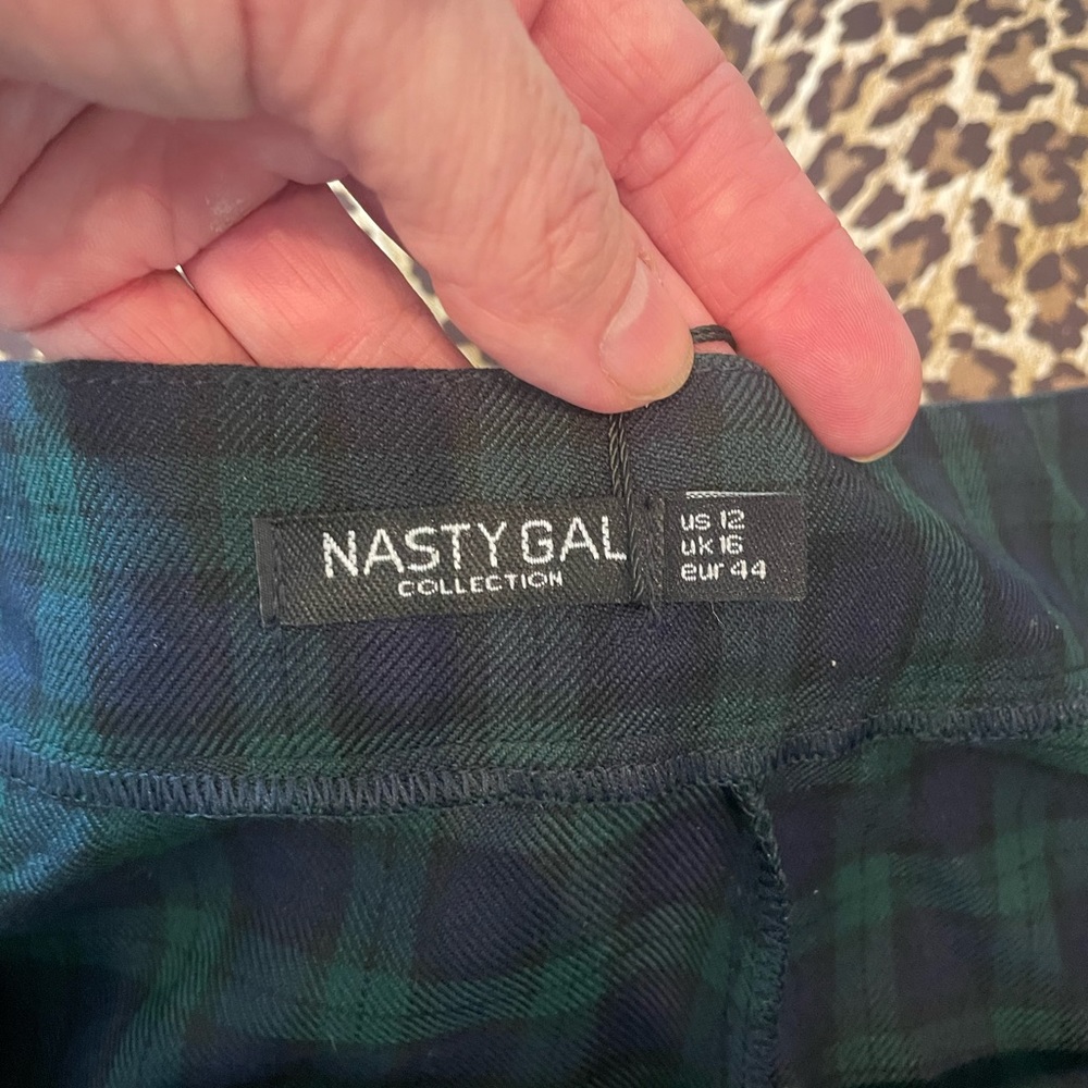 Nasty Gal Black and Green Plaid High-Waist Pants - Picture 3 of 5